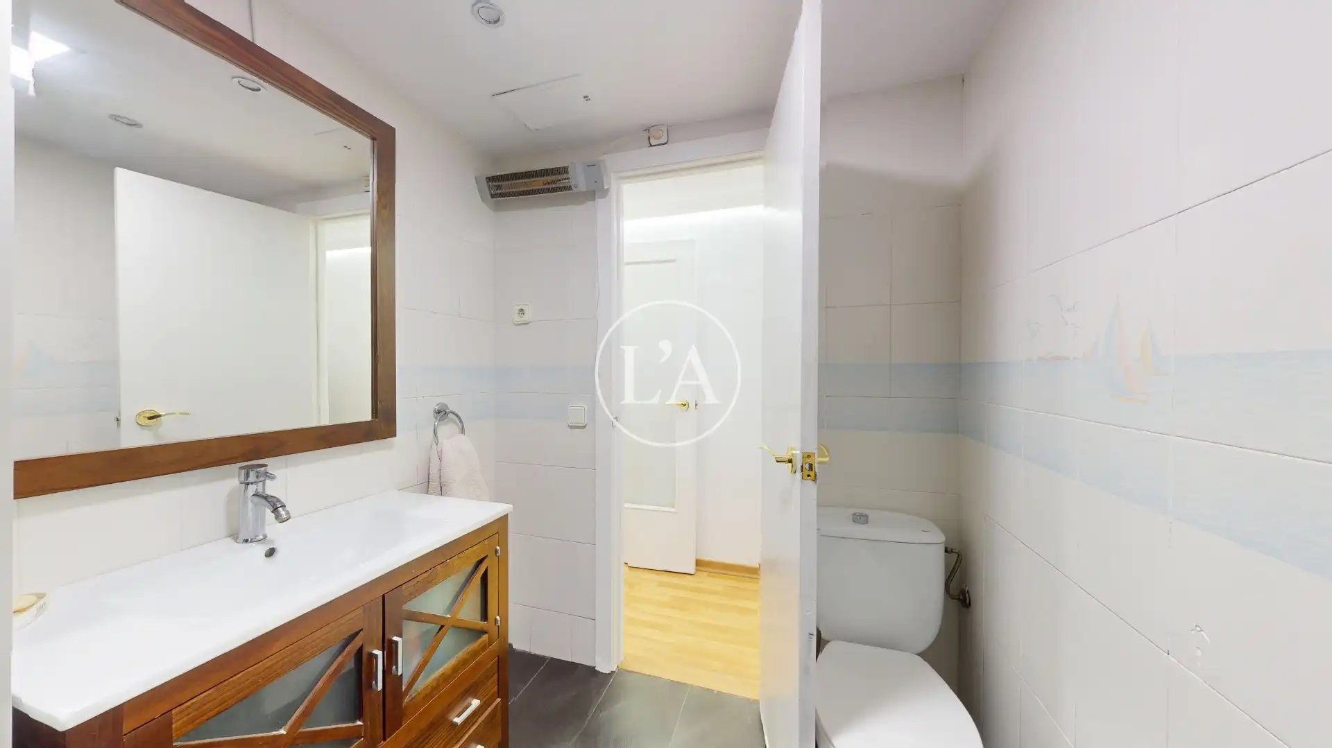 Badezimmer von Wohnung zum Verkauf in Cambrils mit Klimaanlage, Heizung und Terrasse