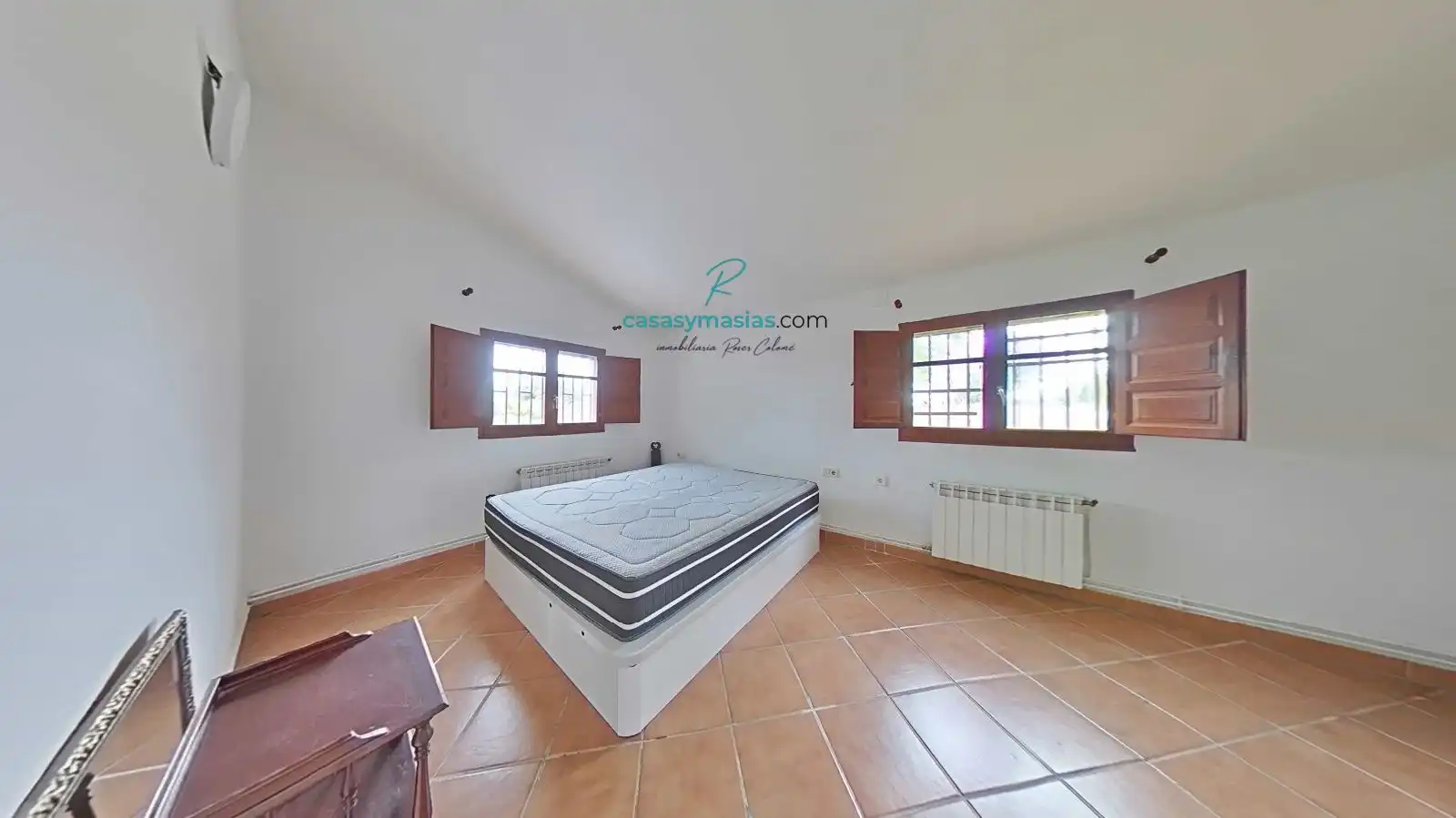 Country homes for sale in Alió  with Air Conditioner, Heating and Private garden