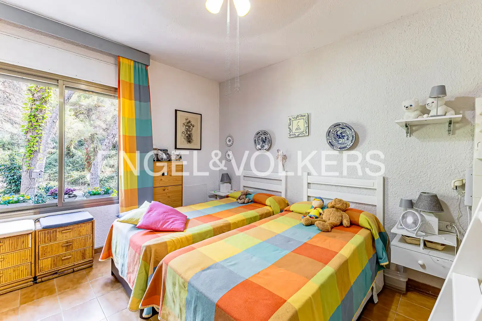 Habitación de Casa adosada en venta en Tarragona con Calefacción, Jardín privado y Terraza