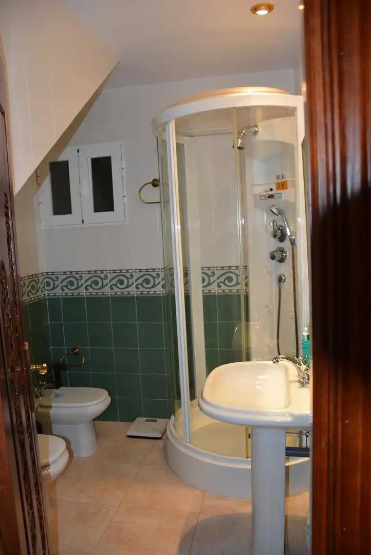 Bany de Casa o xalet en venda en Medellín amb Aire condicionat, Calefacció i Jardí privat