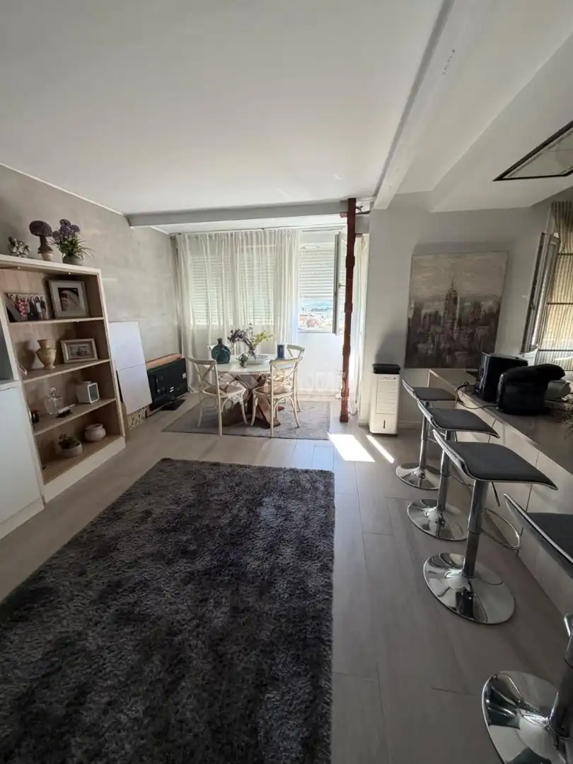 Piso con ascensor en venta en Av. Virgen del Carmen, imagen 3