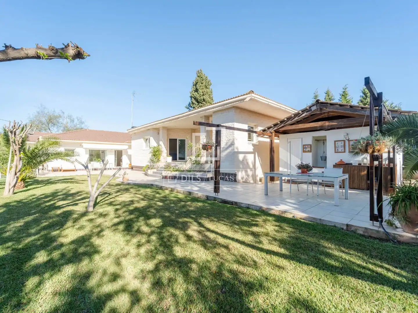 Chalet con piscina en venta en Gallipont, imagen 9