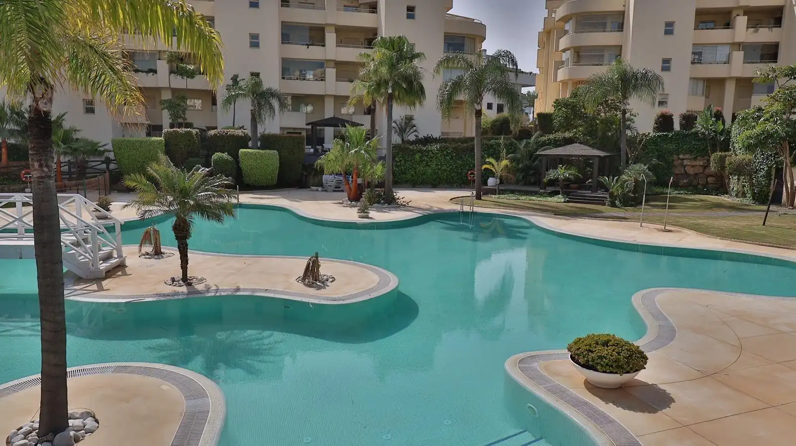 Piscina de Pis en venda en Mijas amb Piscina comunitària