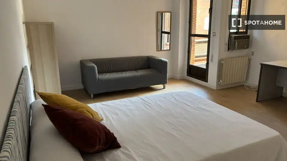 Appartamento con terrazza in affitto a Arganzuela, imagen 17