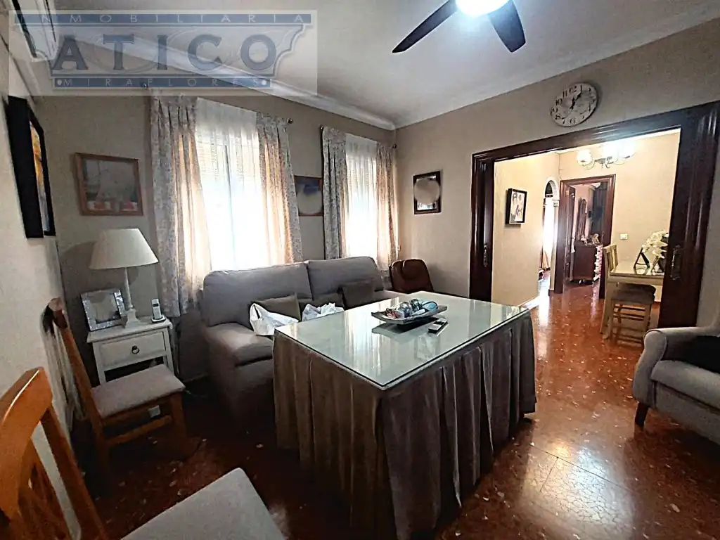 Living room of Flat for sale in Sevilla  with Air Conditioner