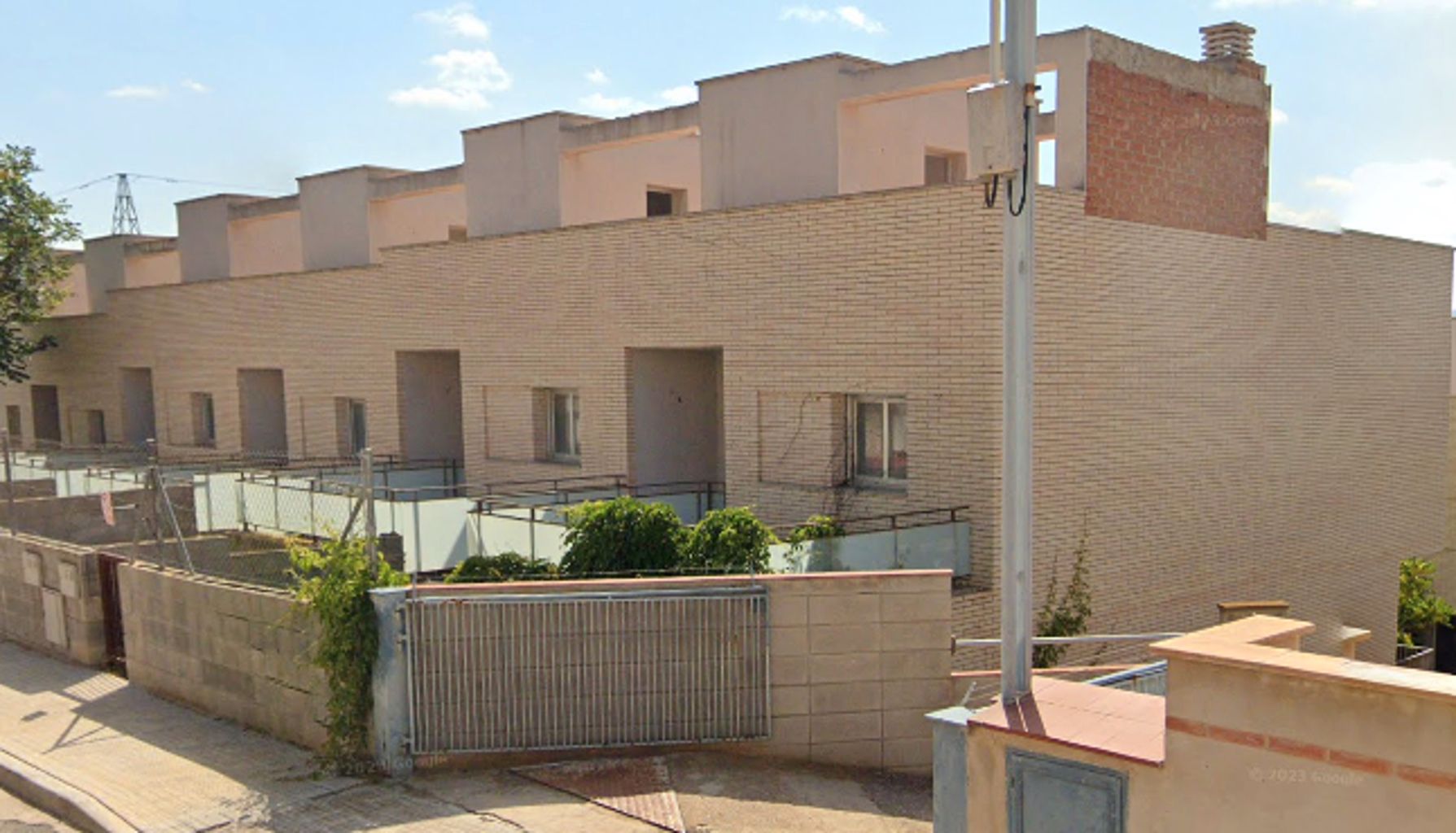 Vista exterior de Edifici en venda en Riudecanyes