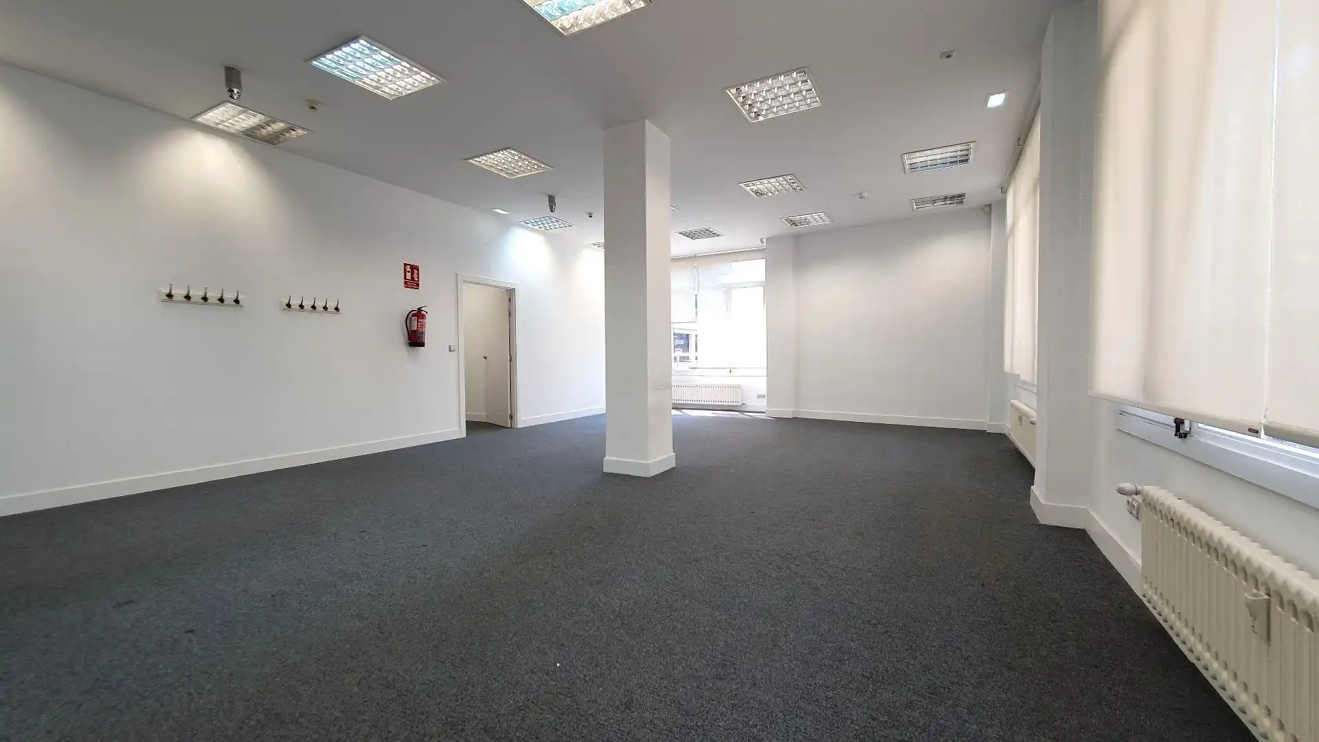 Business premises to rent in Centro - Mendibil - Santiago, imagen 43