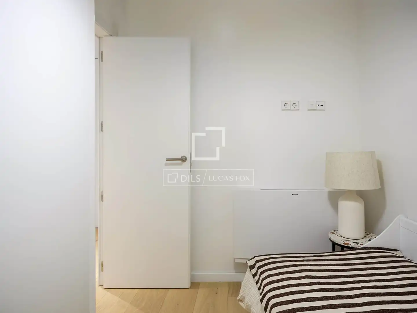 Appartamento con terrazza in vendita a Eixample, imagen 13