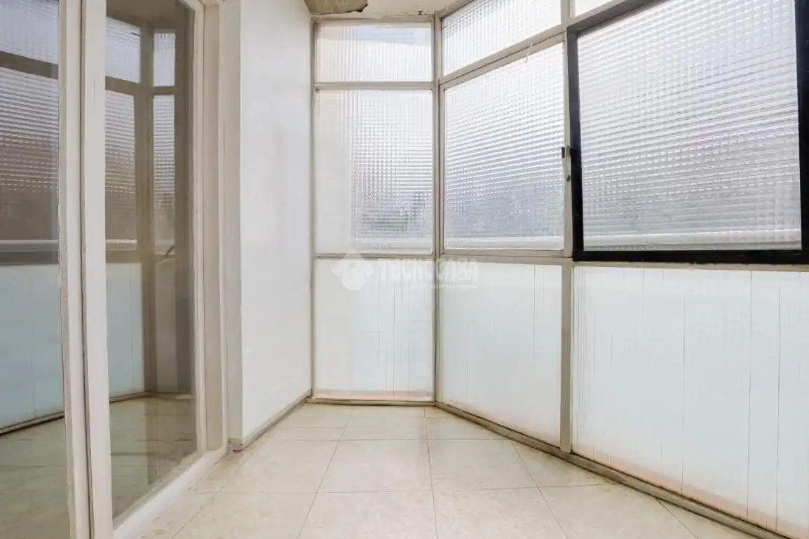 Piso en venta en Barcelona con Aire acondicionado, Parquet y Balcón