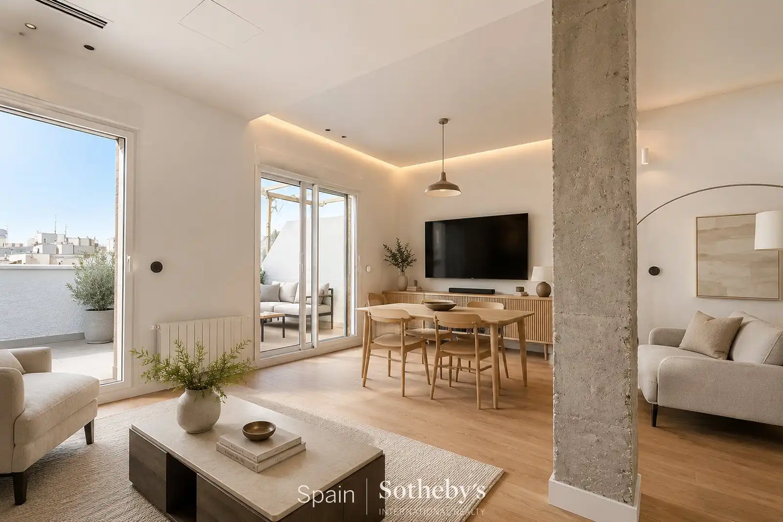 Sala d'estar de Apartament en venda en Madrid amb Aire condicionat, Calefacció i Terrassa