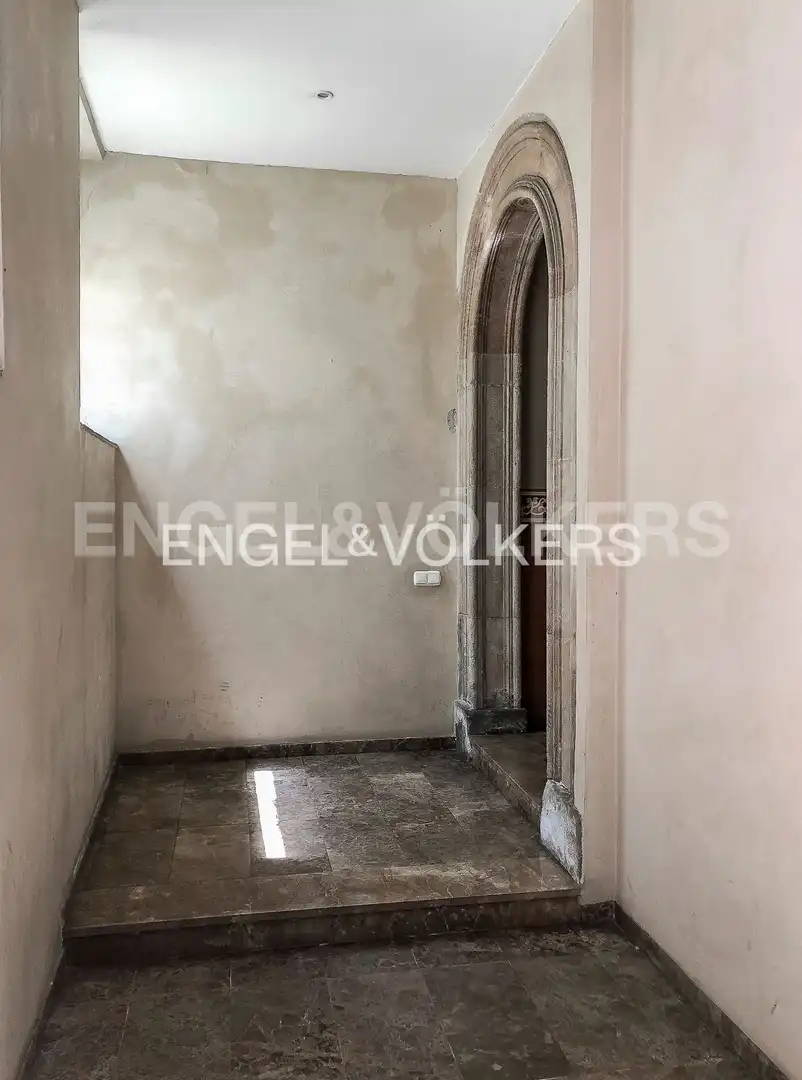 Piso en venta en Barcelona con Aire acondicionado, Calefacción y Balcón