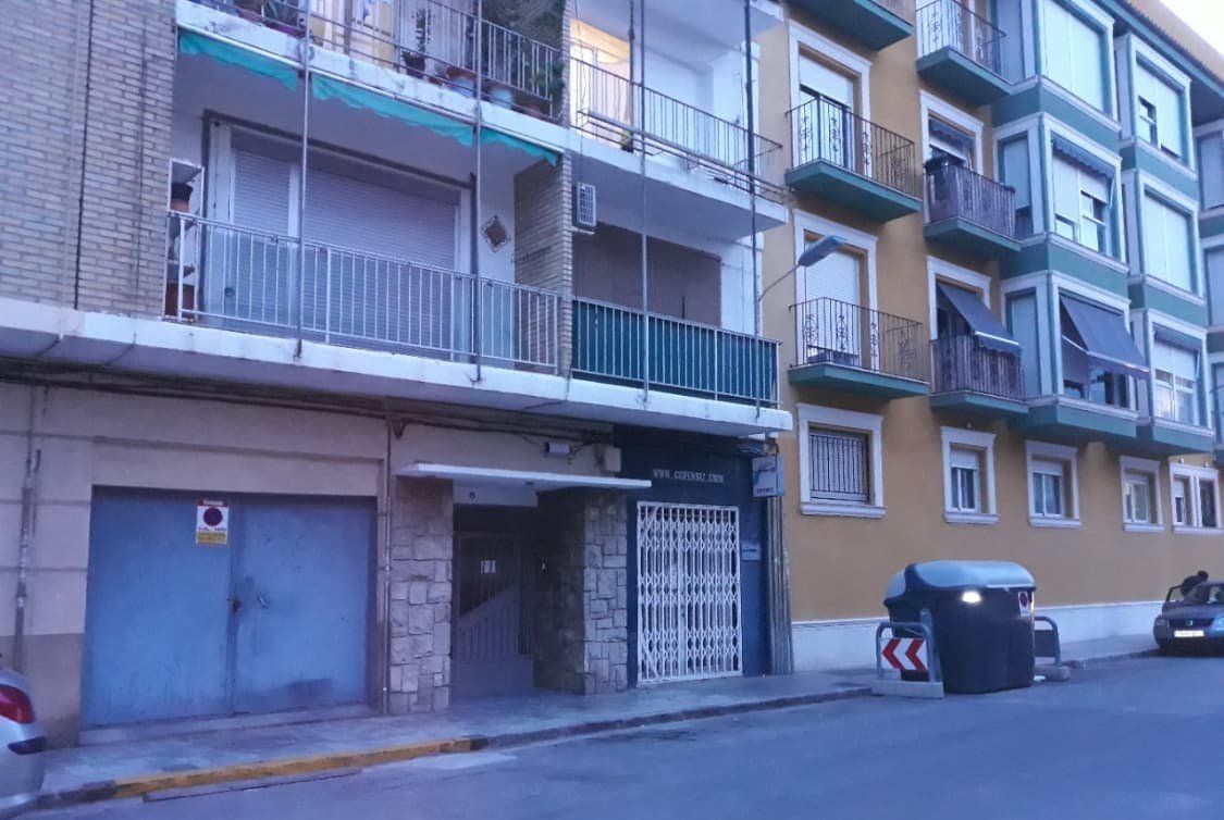 Vista exterior de Pis en venda en Sueca amb Alarma