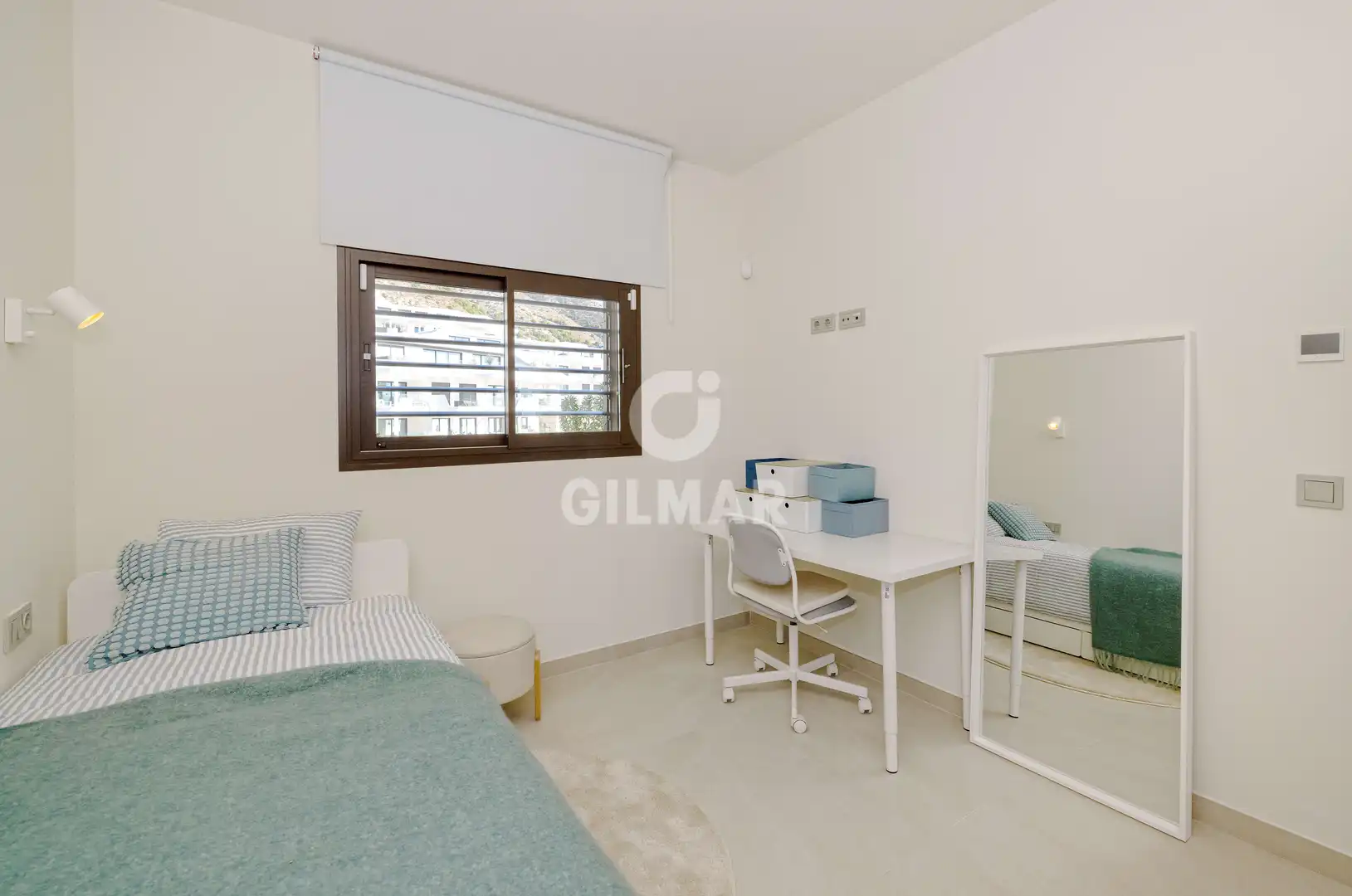 Schlafzimmer von Wohnungen zum Verkauf in Fuengirola mit Heizung, Privatgarten und Abstellraum