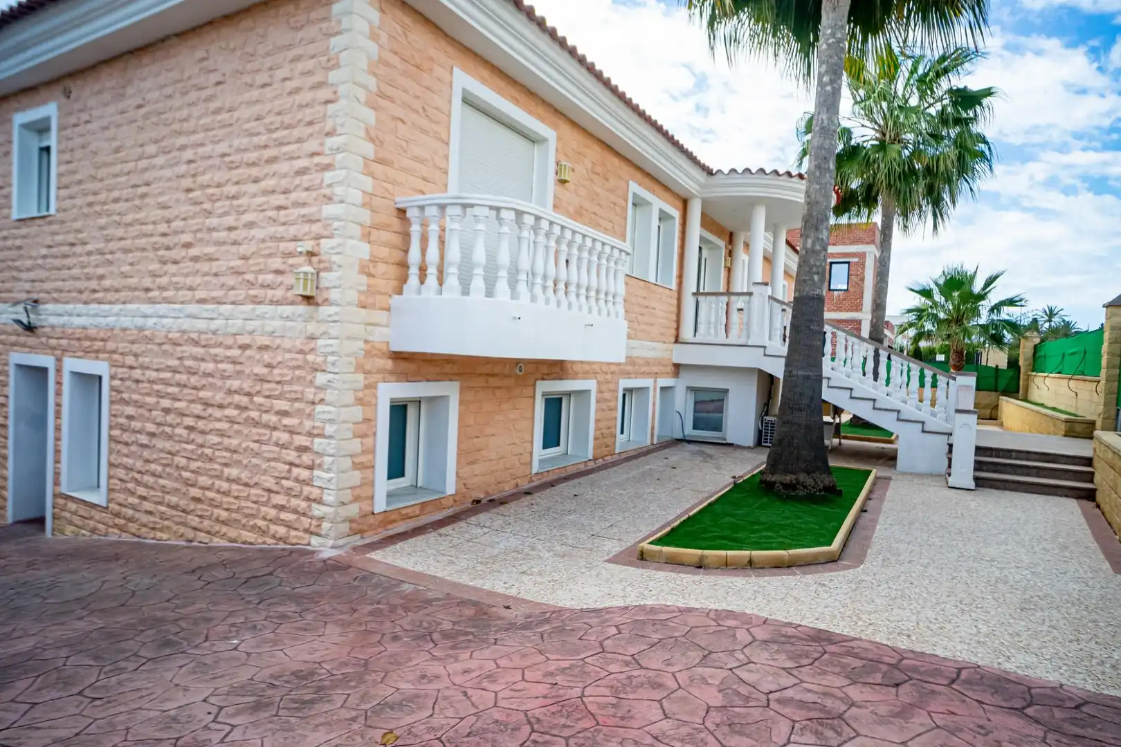 Exterior view of Houses for sale in L'Alfàs del Pi  with Air Conditioner, Heating and Private garden