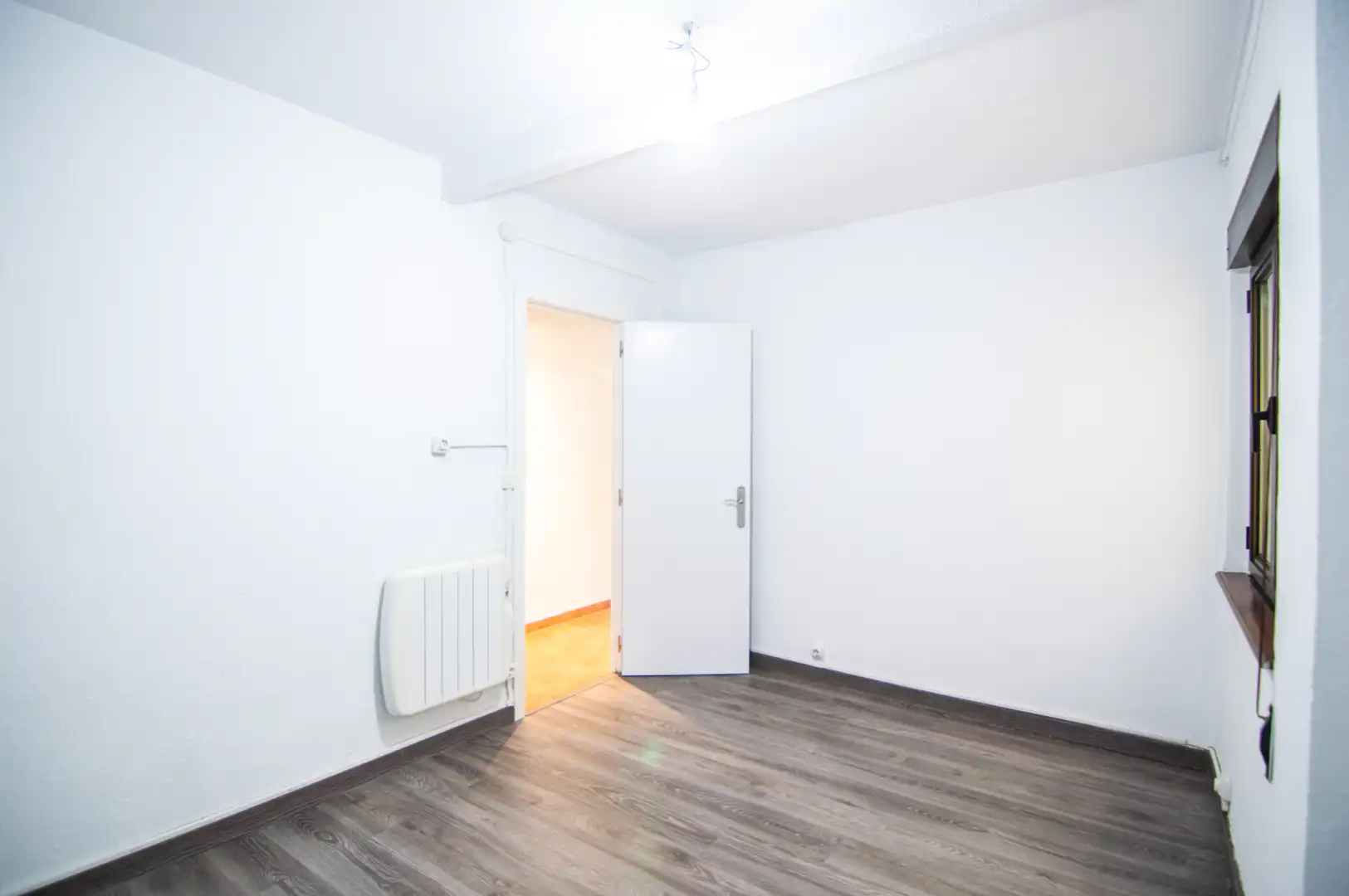 Schlafzimmer von Wohnung zum Verkauf in Siero mit Heizung, Parkett und Abstellraum