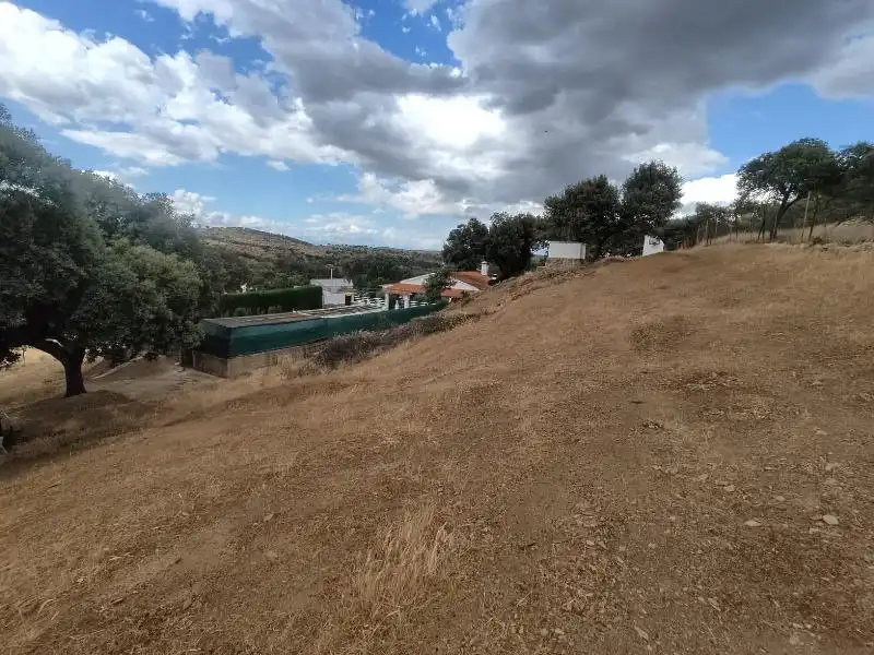 Houses for sale in Plasencia  with Swimming Pool