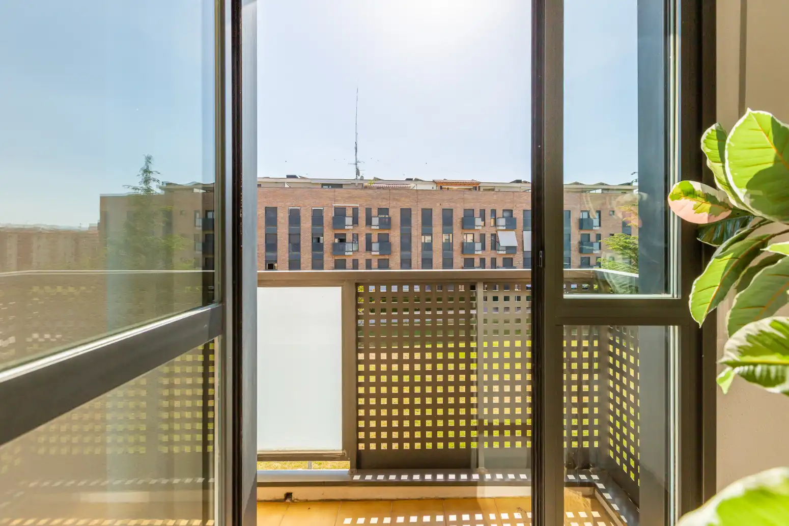 Terraza de Piso en venta en  Pamplona / Iruña con Calefacción, Jardín privado y Parquet