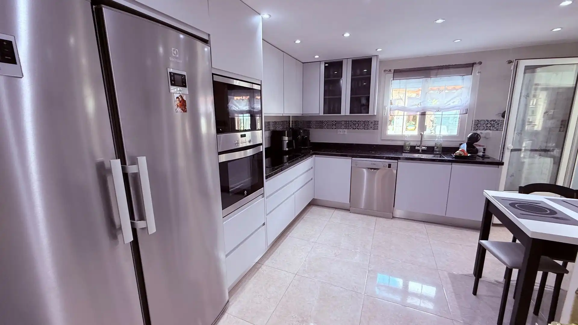 Kitchen of Detached homes for sale in La Nucia  with Air Conditioner, Heating and Private garden