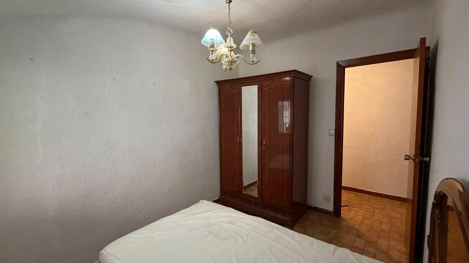 Habitación de Piso en venta en Zaragoza