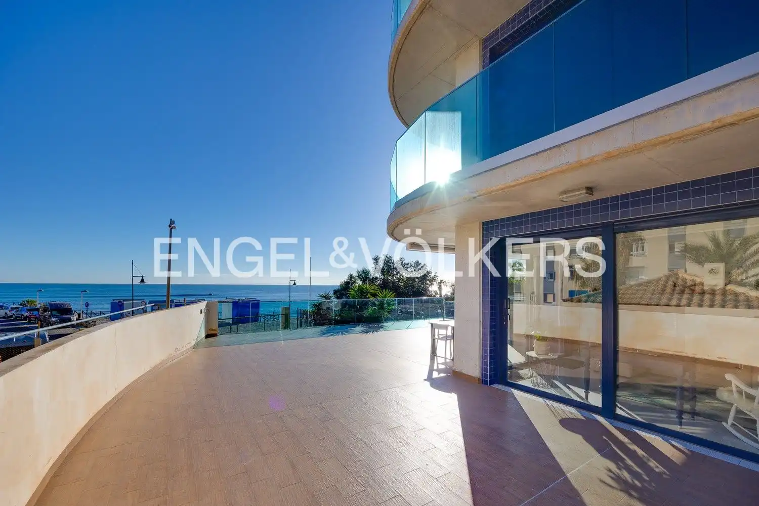 Terrasse von Erdgeschoss zum Verkauf in Torrevieja mit Klimaanlage, Heizung und Terrasse