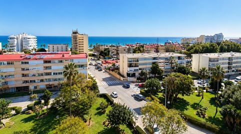 Foto 2 de Piso en venta en Calle Eurosol, 22, La Carihuela - Los Nidos, Torremolinos