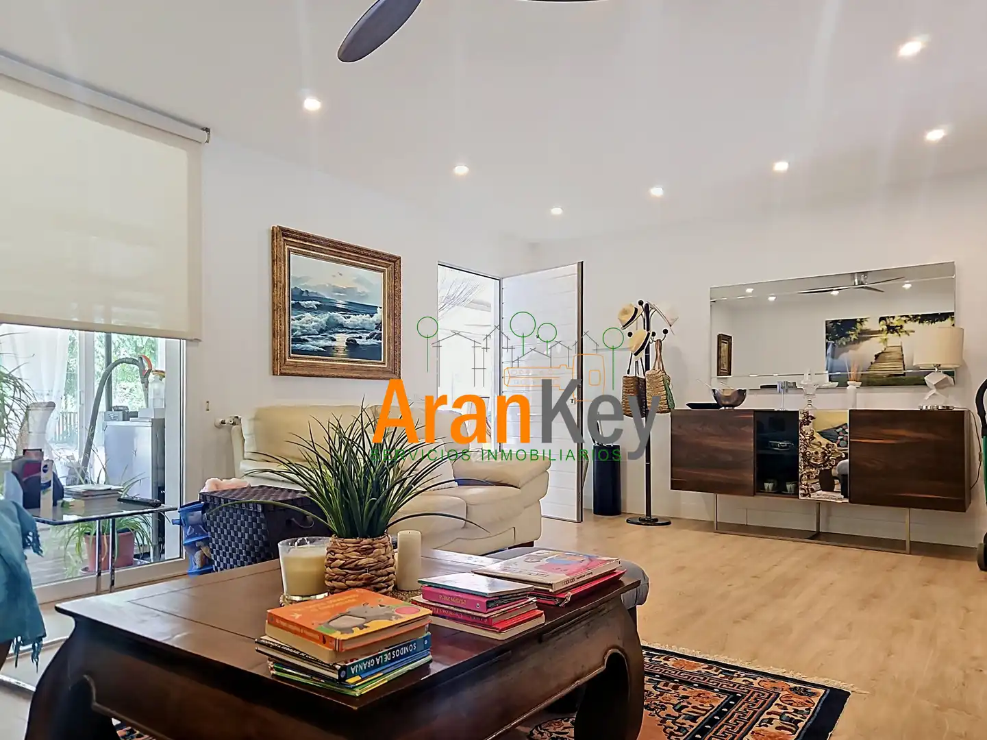 Living room of Houses for sale in Colmenar de Oreja  with Air Conditioner, Heating and Private garden