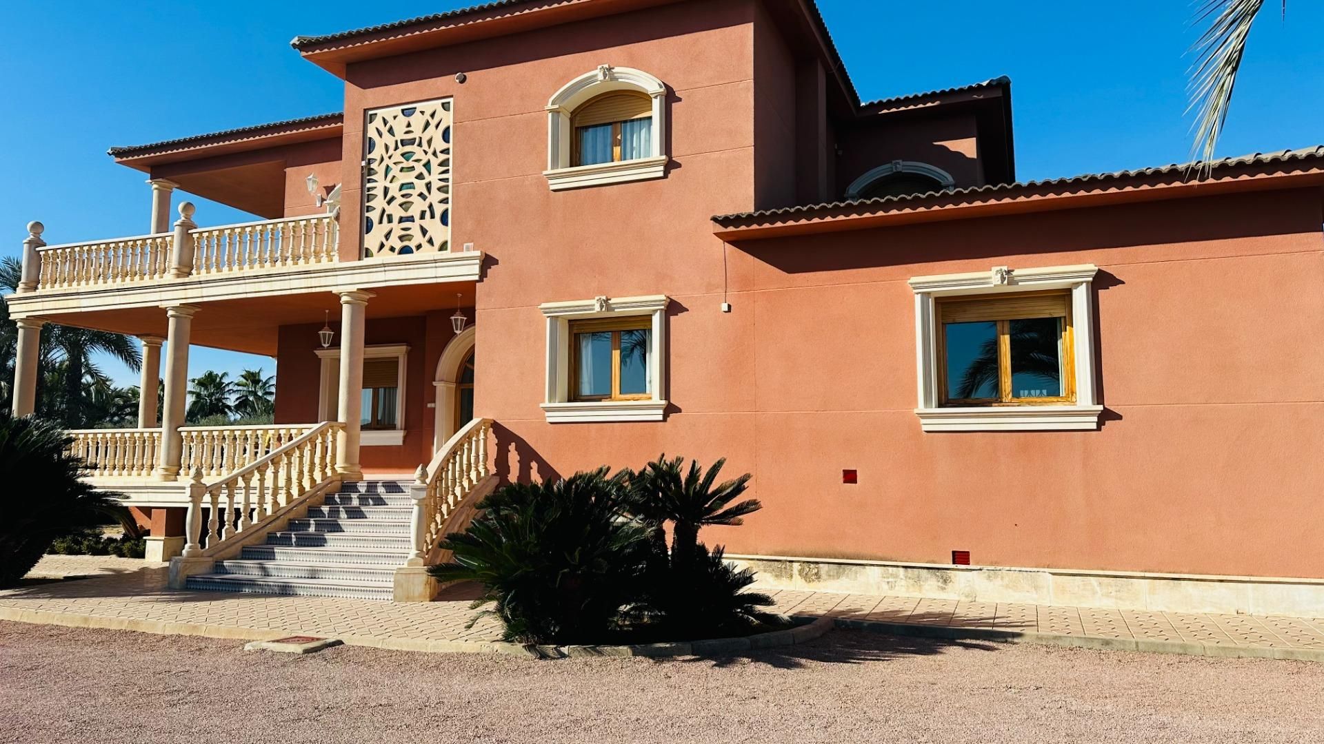 Exterior view of House or chalet for sale in Elche / Elx  with Air Conditioner, Heating and Private garden