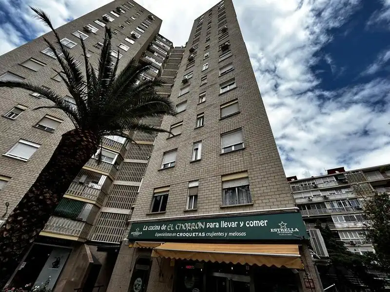 Exterior view of Flat for sale in Madrid  with Heating and Terrace