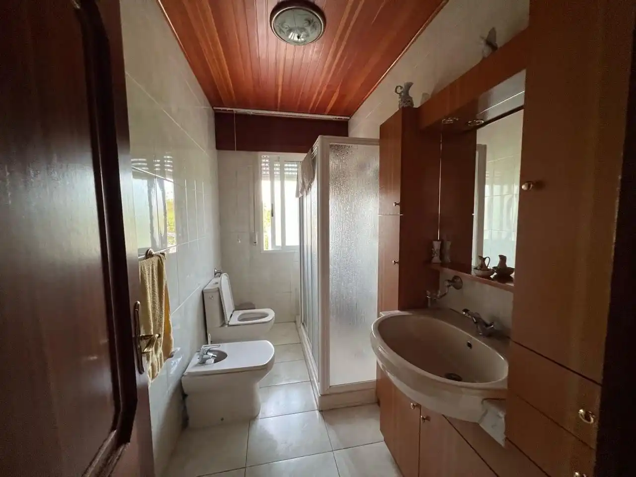 Bathroom of Houses for sale in Ourense Capital   with Heating, Terrace and Swimming Pool