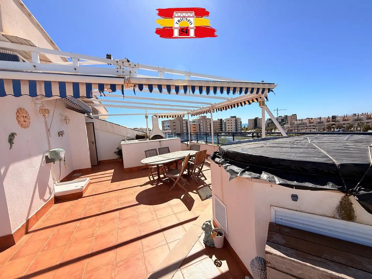 Terraza de Ático en venta en Pilar de la Horadada con Aire acondicionado, Jardín privado y Trastero