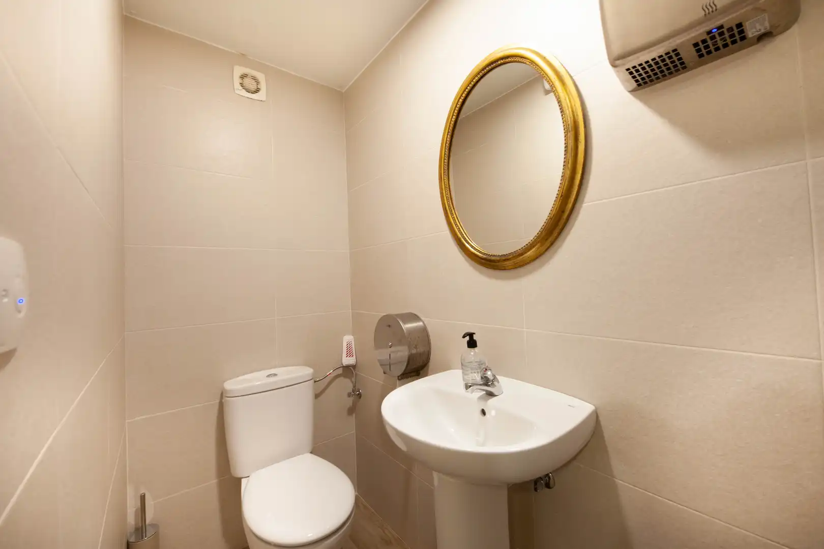 Local comercial en venta en Rambla Francesc Macià 54, imagen 17