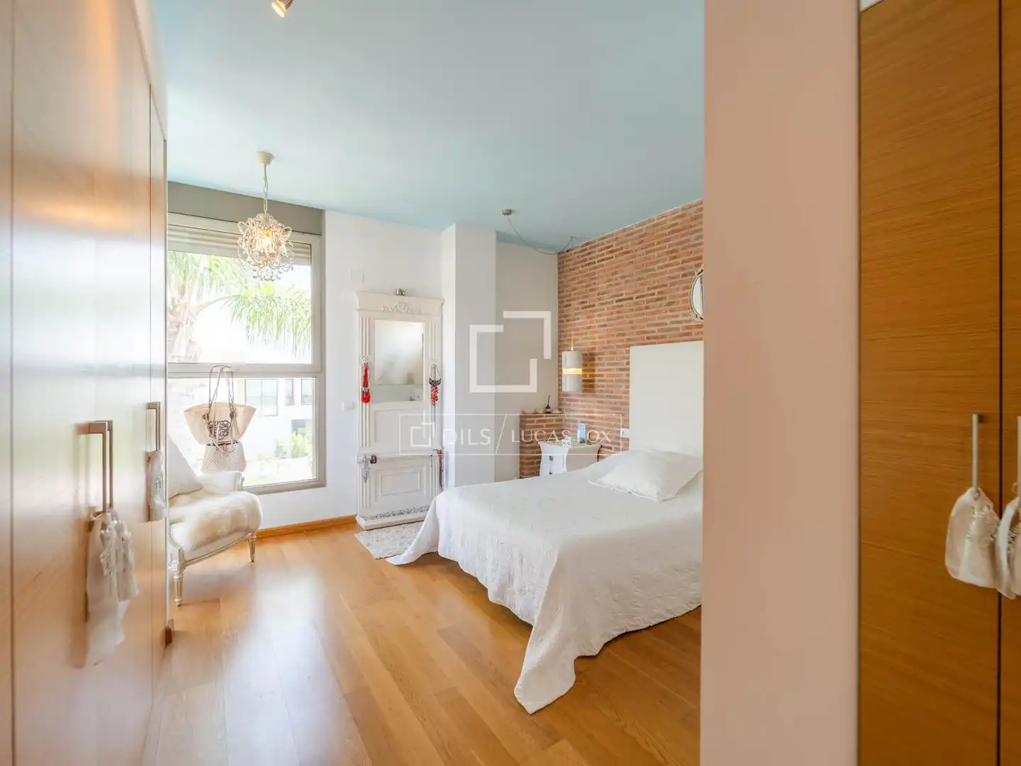 Dormitori de Casa o xalet en venda en Bétera amb Aire condicionat, Jardí privat i Terrassa