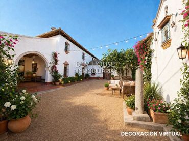 Villa mit Garten zum Verkauf in Calle Carranque