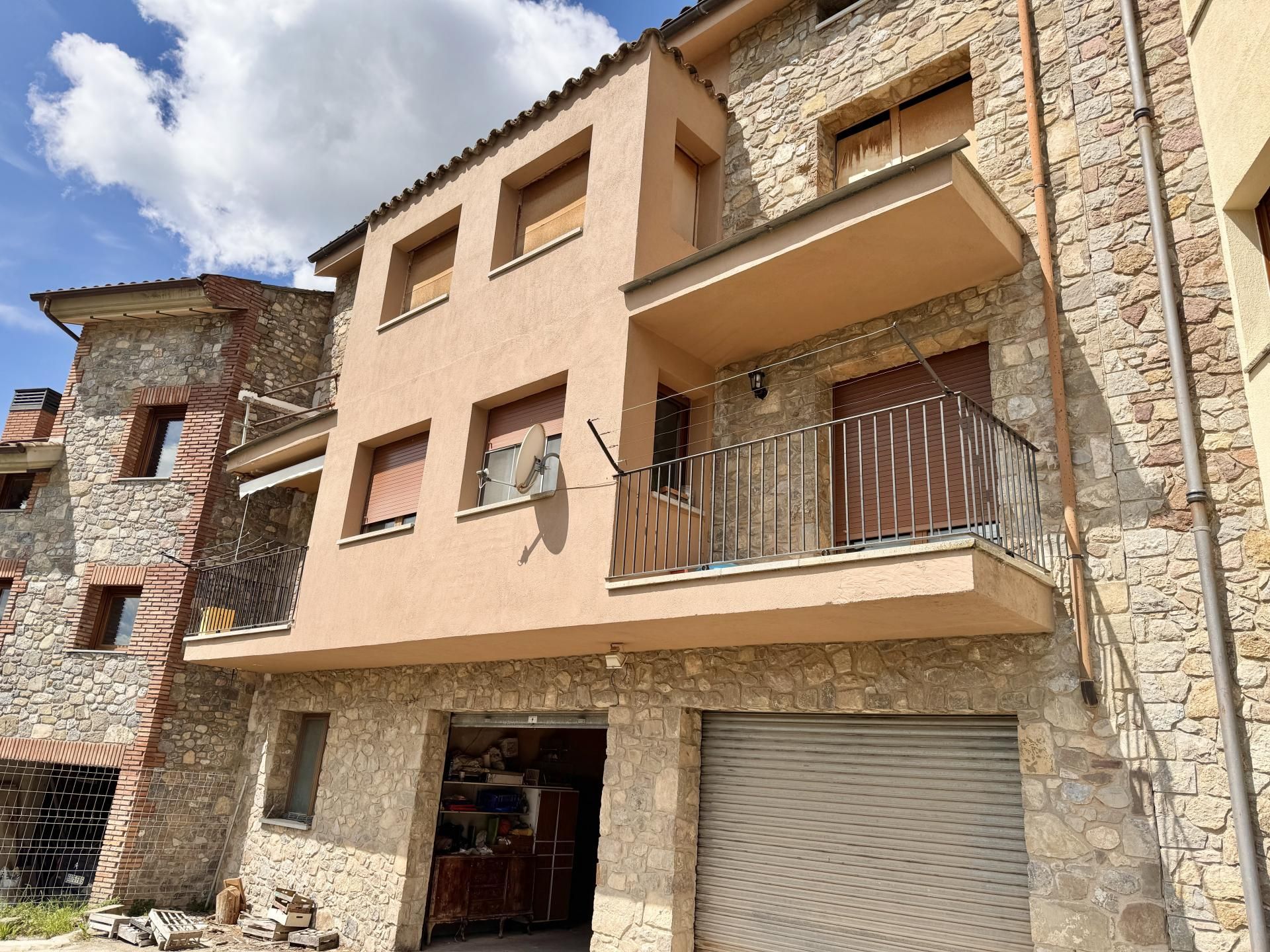 Exterior view of Flat for sale in Bagà  with Heating, Terrace and Oven