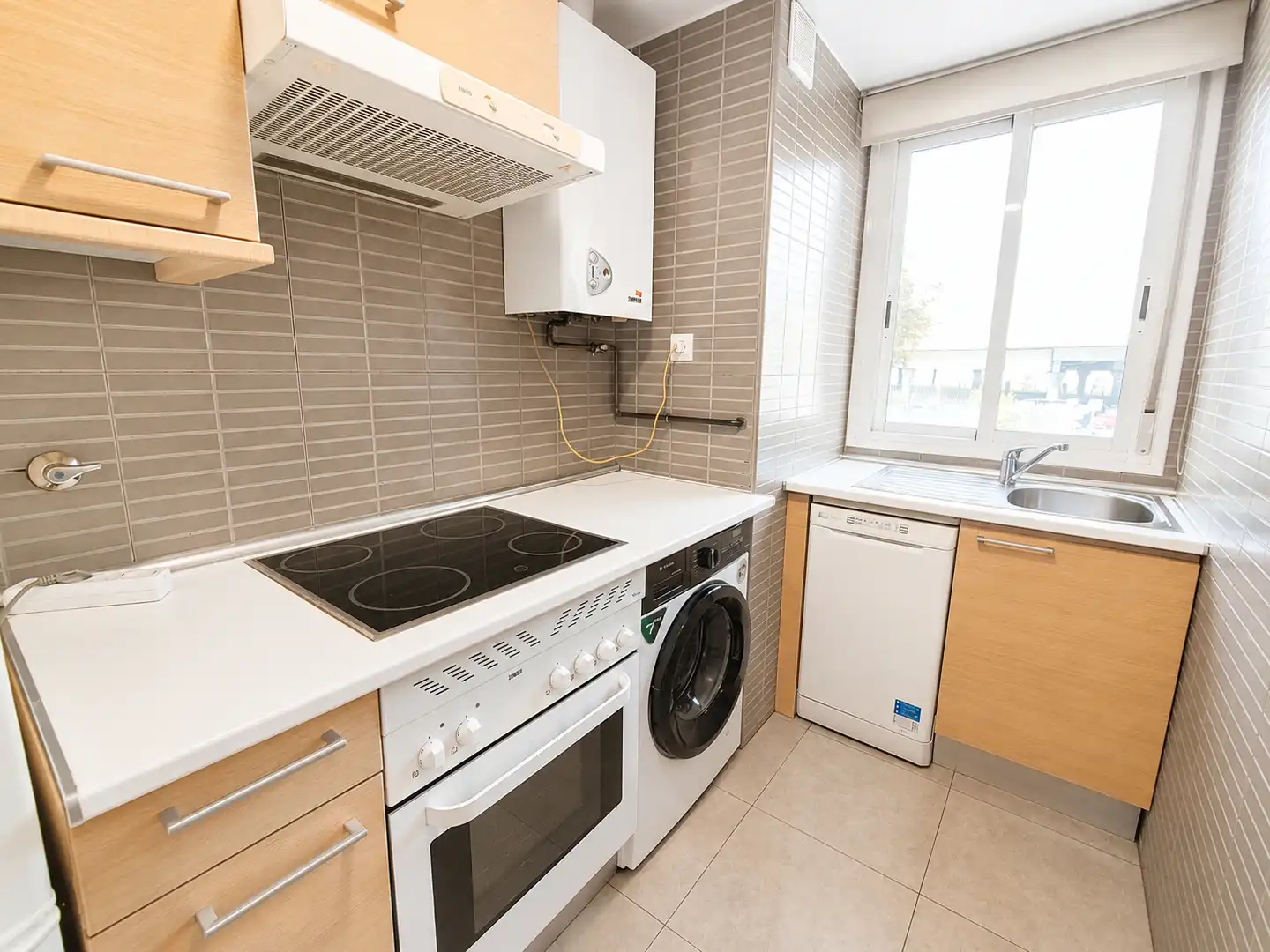 Wohnung mit Pool zum Verkauf in Calle de Vicente Carballal, imagen 7