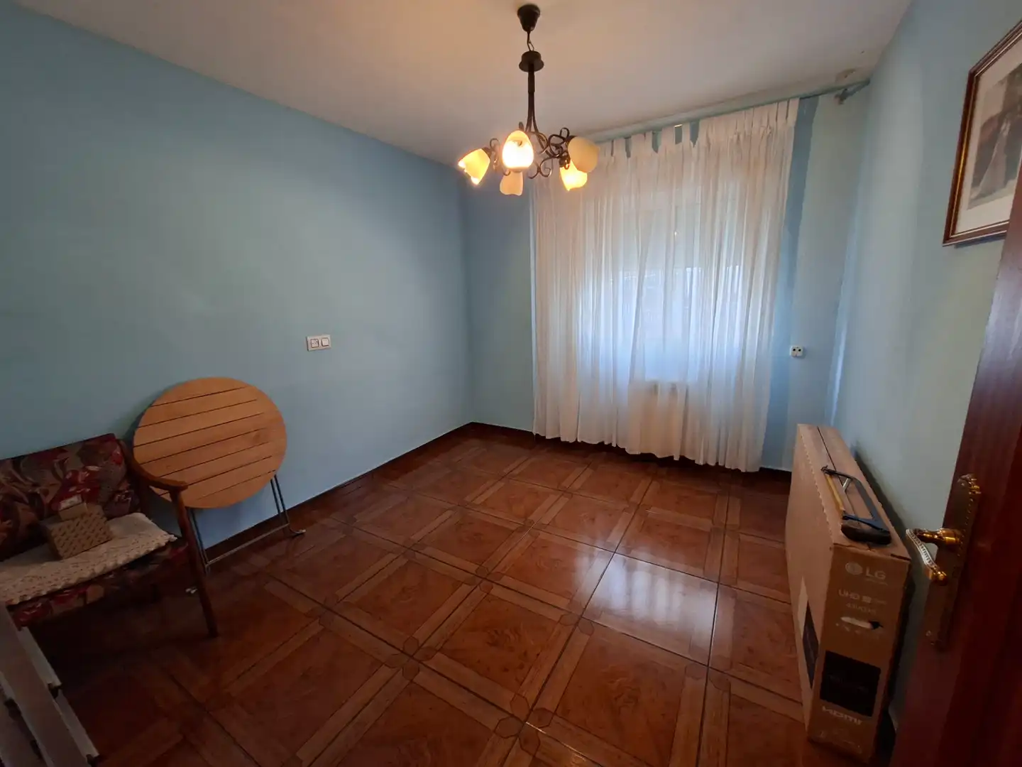 Dining room of Flat for sale in Avilés  with Heating, Terrace and Furnished
