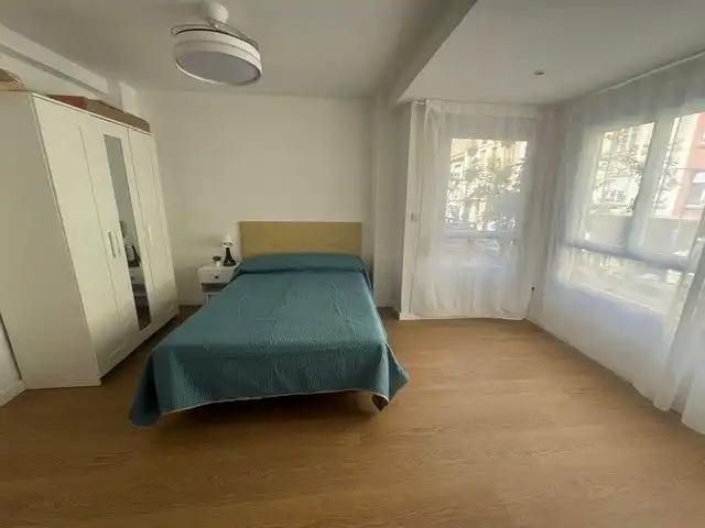 Schlafzimmer von Wohnung zur Miete in Alcoy / Alcoi mit Heizung, Abstellraum und Möbliert