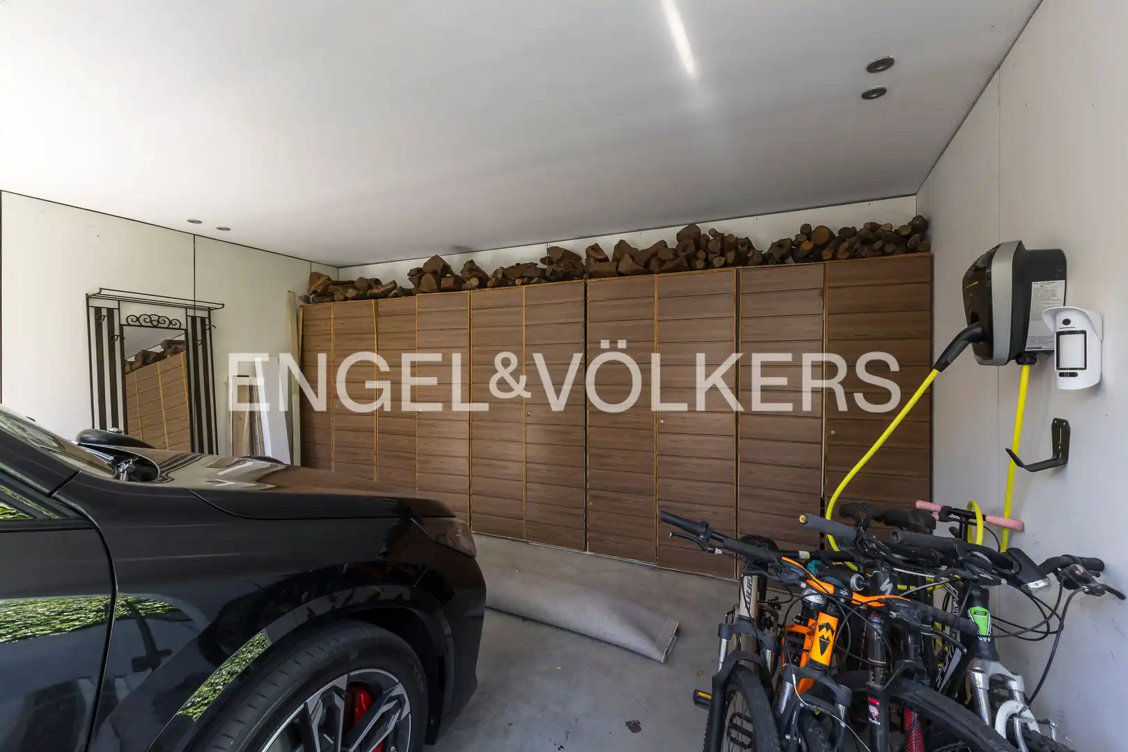 Parking de Casa o chalet en venta en Torrelodones con Aire acondicionado, Calefacción y Jardín privado
