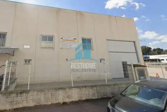 Außenansicht von Fabrikhallen zum Verkauf in Albalat de la Ribera