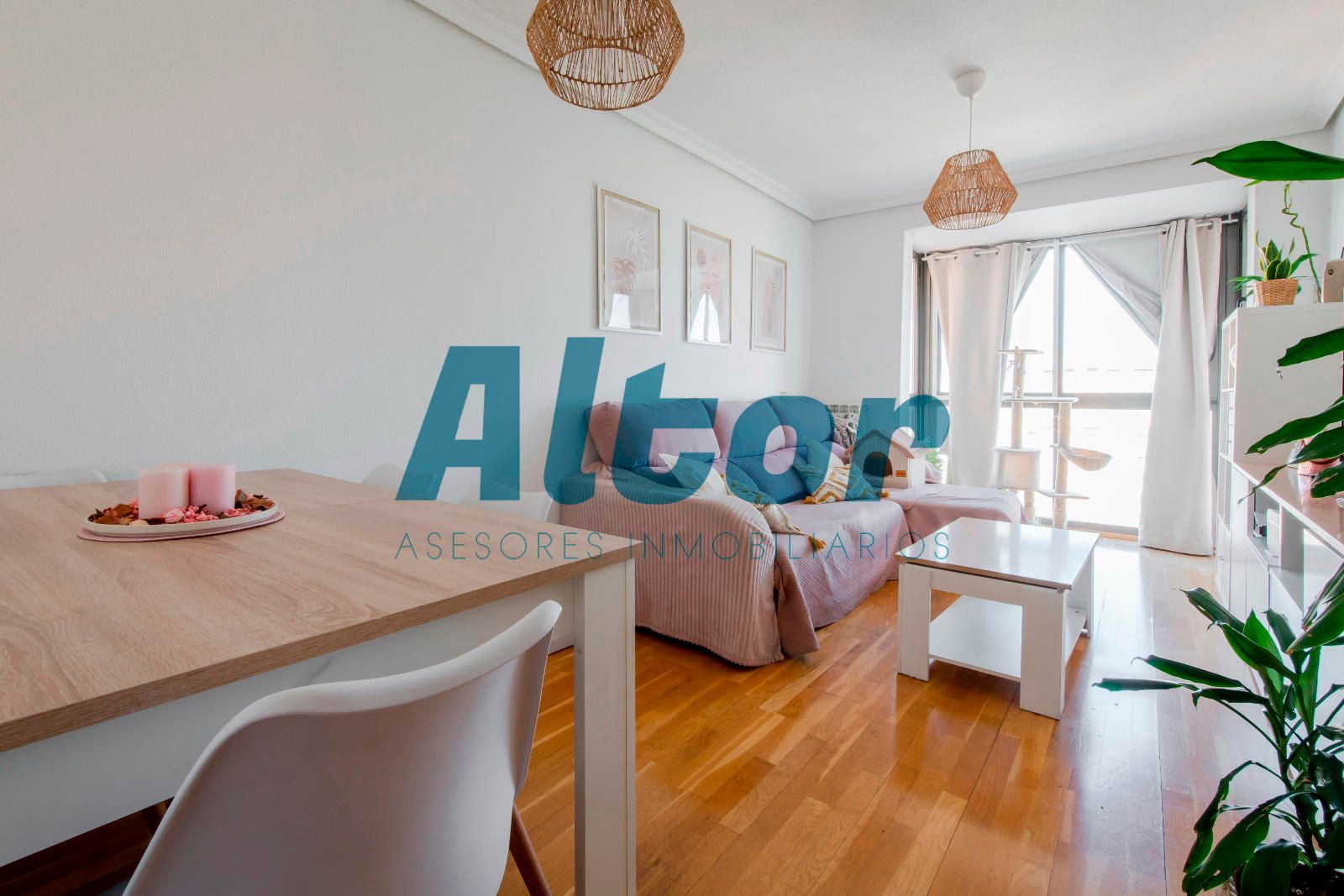 Bedroom of Flat for sale in  Madrid Capital  with Air Conditioner, Heating and Storage room