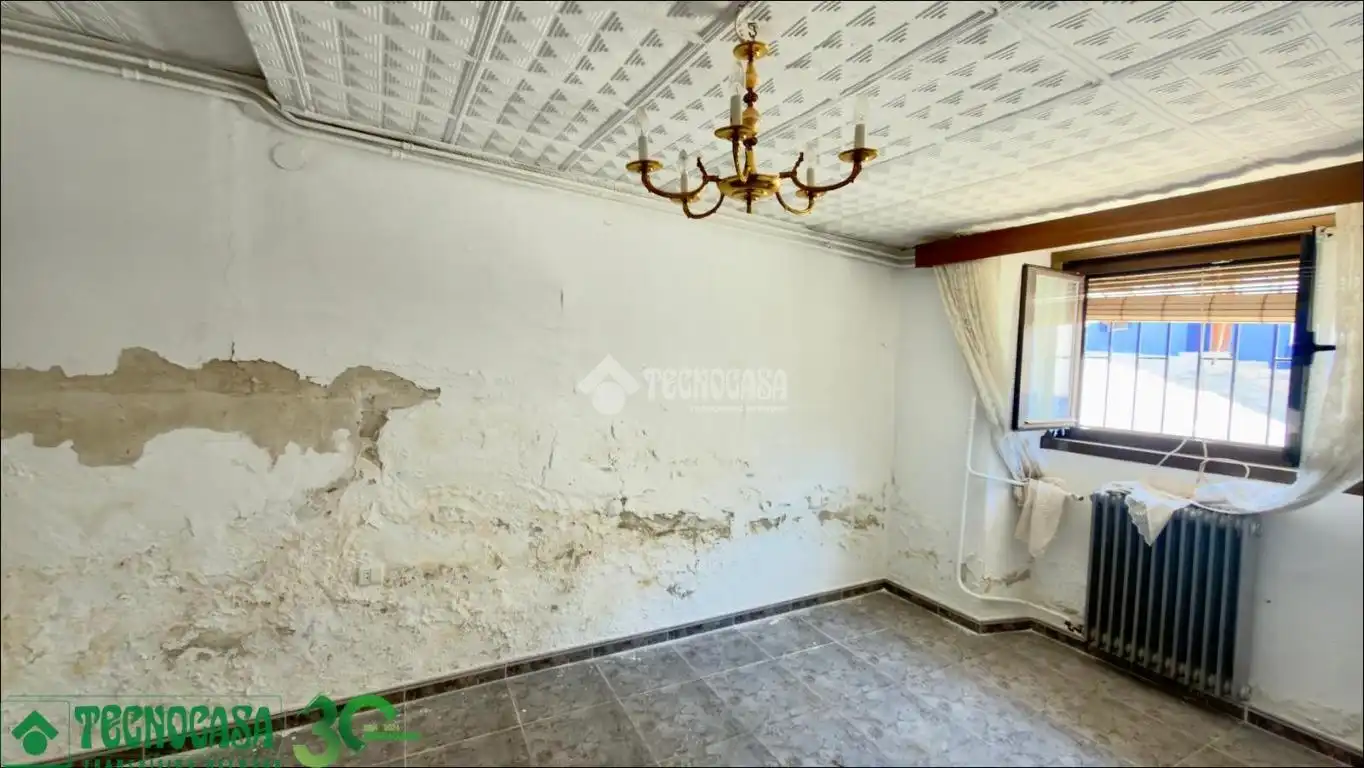 Houses for sale in Campo de Criptana  with Heating