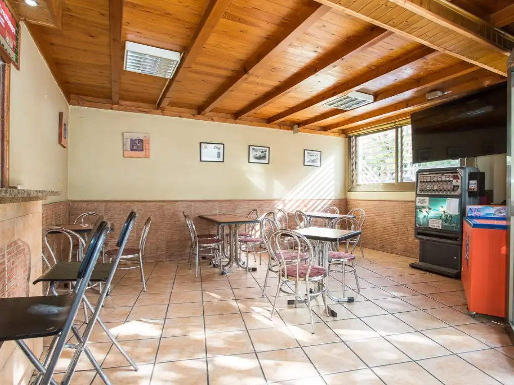 Local en venta en Sant Julià