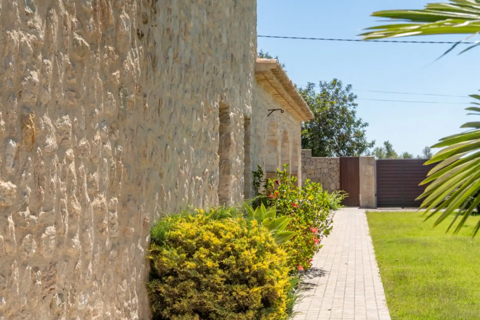 Vista exterior de Finca rústica en venta en Benissa con Aire acondicionado, Calefacción y Jardín privado