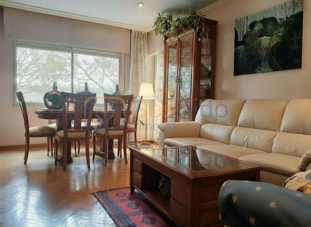 Sala d'estar de Pis en venda en Segovia Capital amb Calefacció, Terrassa i Balcó