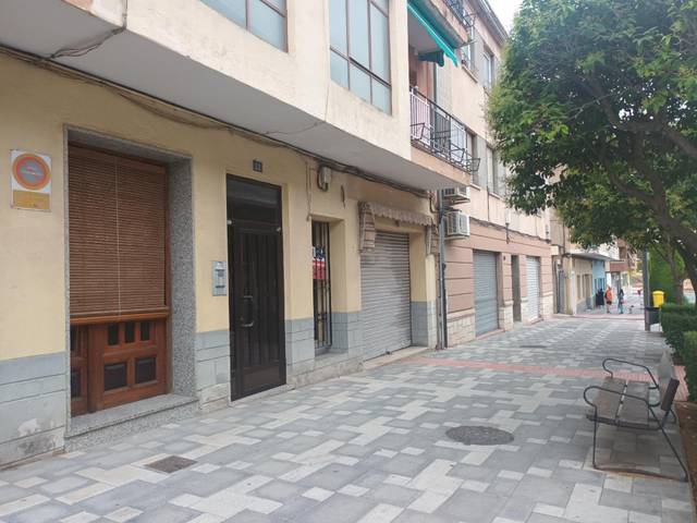 Local comercial en Alquiler en Avenida de Alicante en Biar
