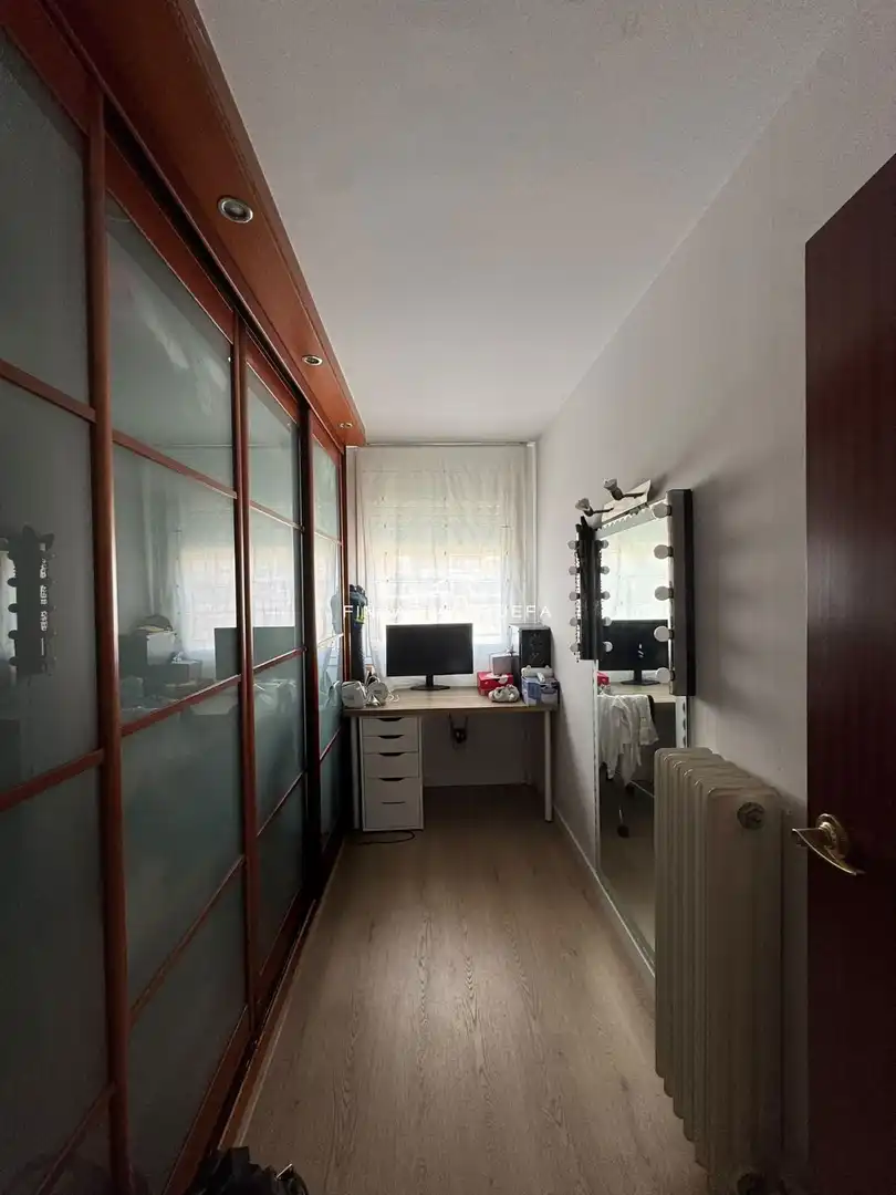 Habitación de Piso en venta en Martorell, Barcelona