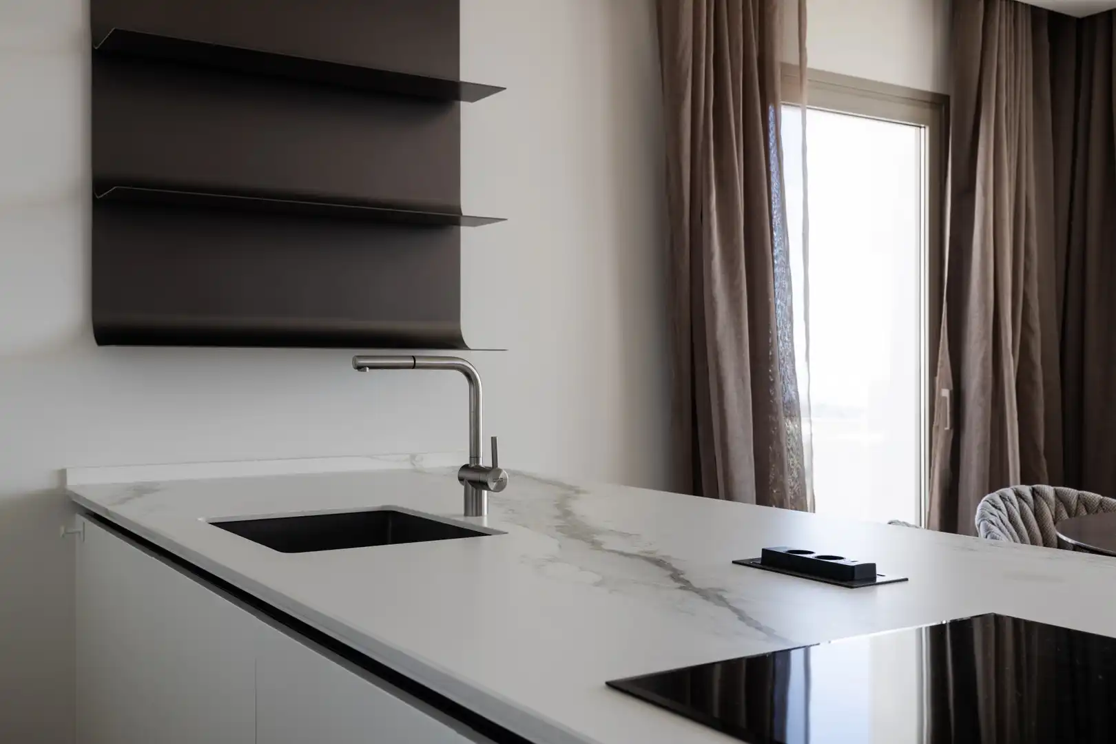 Appartement compact avec terrasse à vendre à Nueva Andalucía, imagen 10