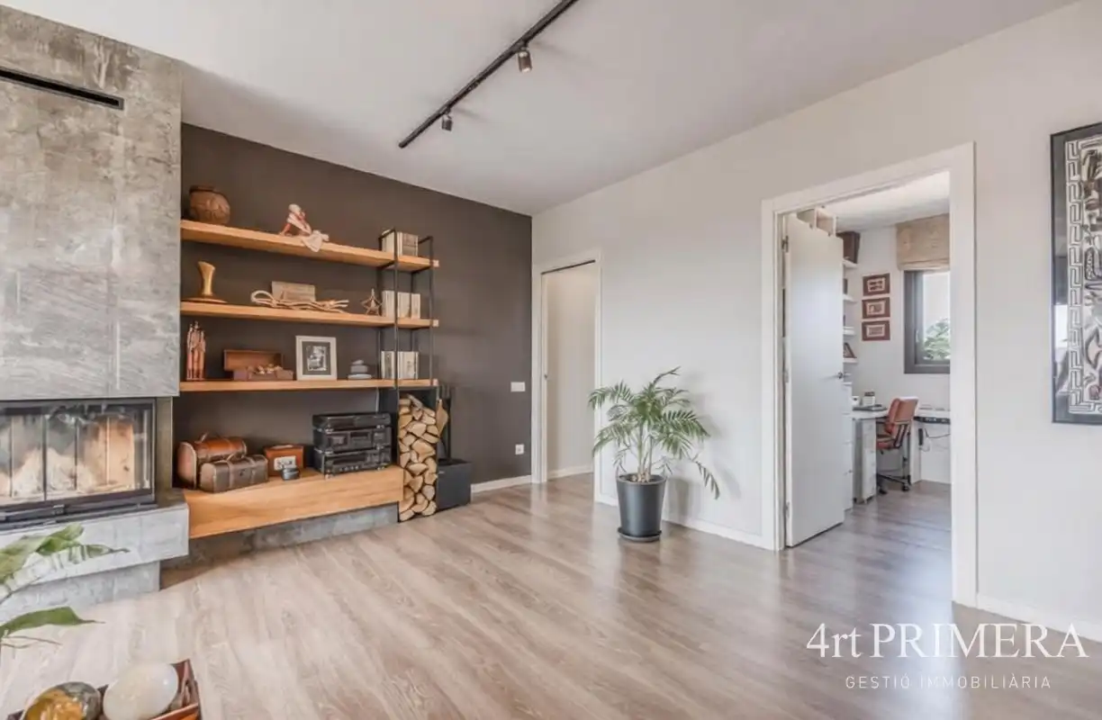 Sala de estar de Ático en venta en L'Ametlla del Vallès con Aire acondicionado, Calefacción y Parquet