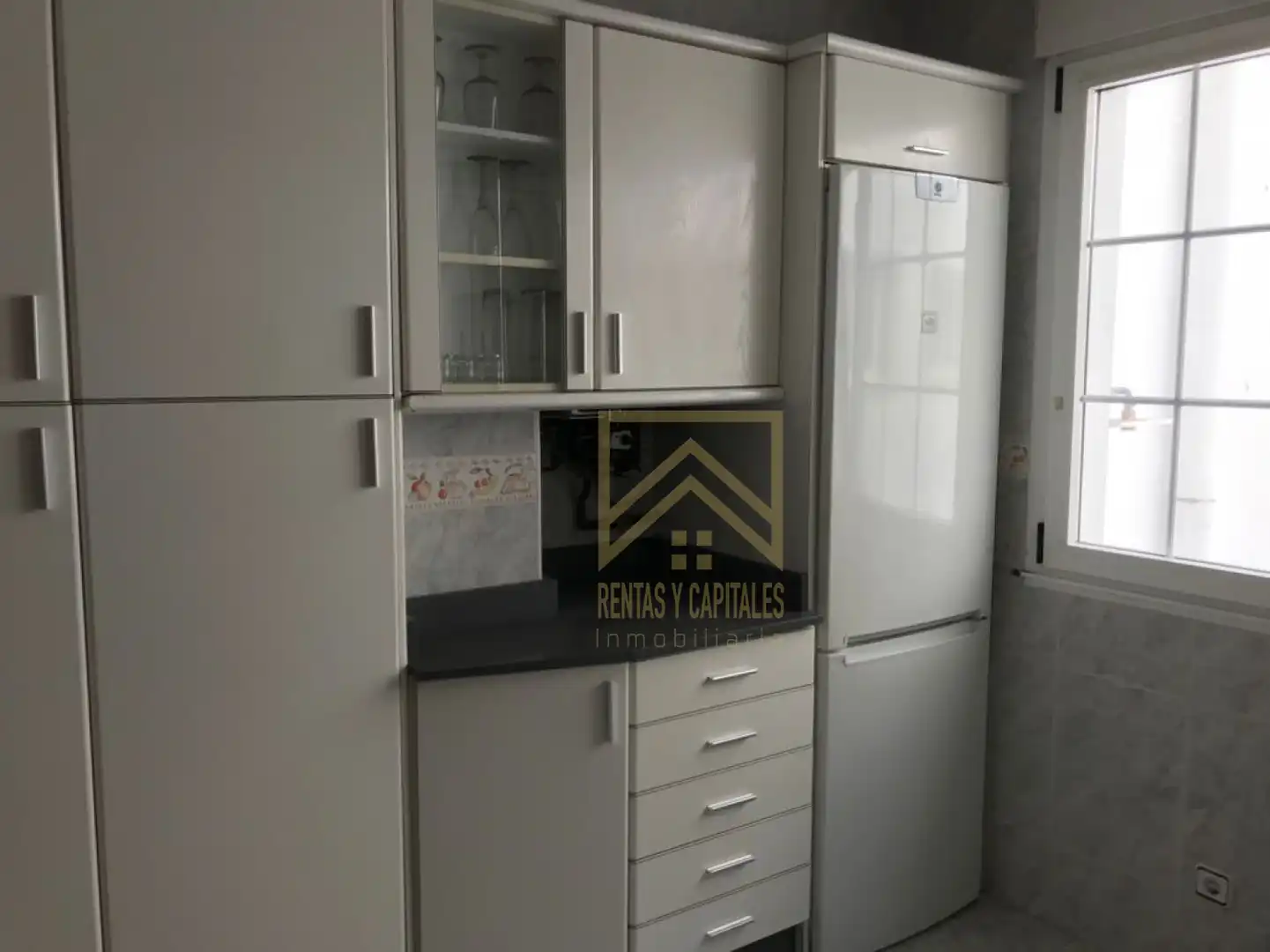 Kitchen of Flat for rent in Santander  with Heating and Parquet flooring
