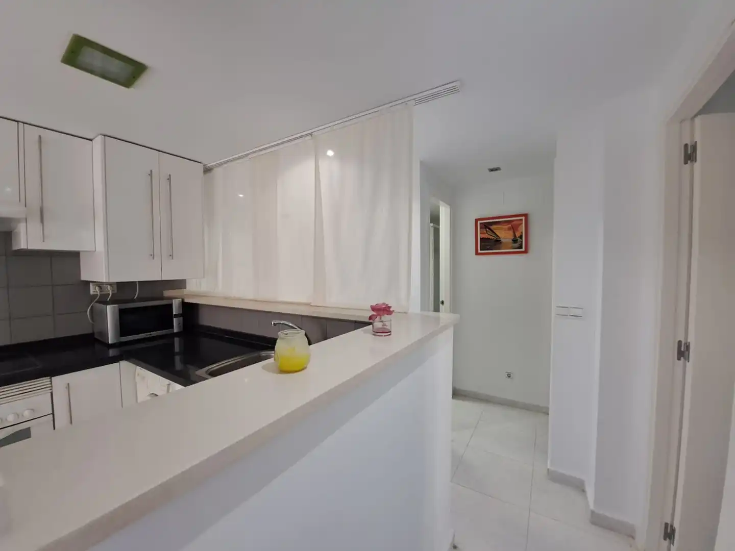 Cuina de Apartament en venda en Moncofa amb Aire condicionat, Terrassa i Moblat